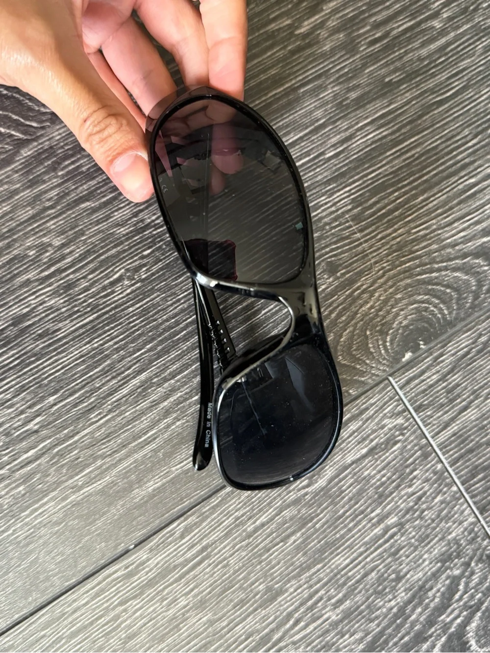 Black sunglasses